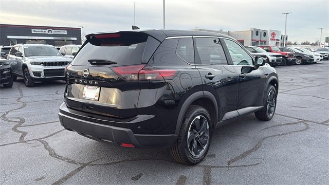 2025 Nissan Rogue SV