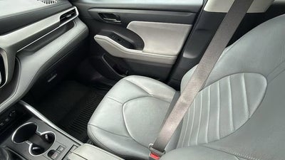 2021 Toyota Highlander Hybrid LE