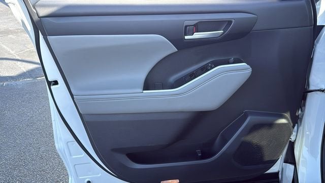 2026 Toyota Highlander Hybrid XLE