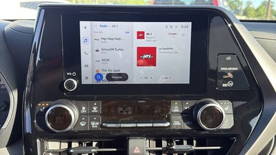 2026 Toyota Highlander Hybrid XLE