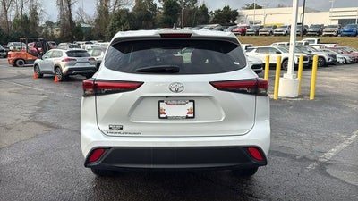 2023 Toyota Highlander L