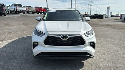 2025 Toyota Highlander LE