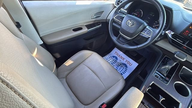 2023 Toyota Sienna XLE