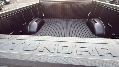 2022 Toyota Tundra 4WD SR5