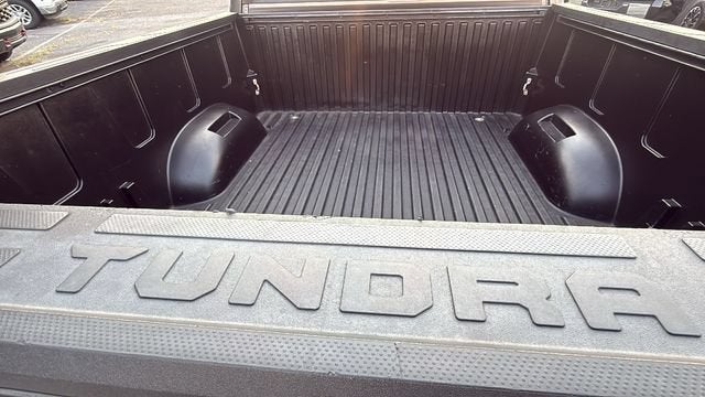 2022 Toyota Tundra 4WD SR5