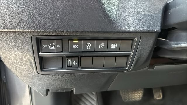 2022 Toyota Tundra 4WD SR5