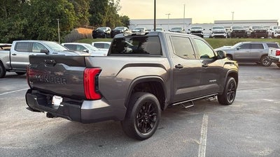 2022 Toyota Tundra 4WD SR5