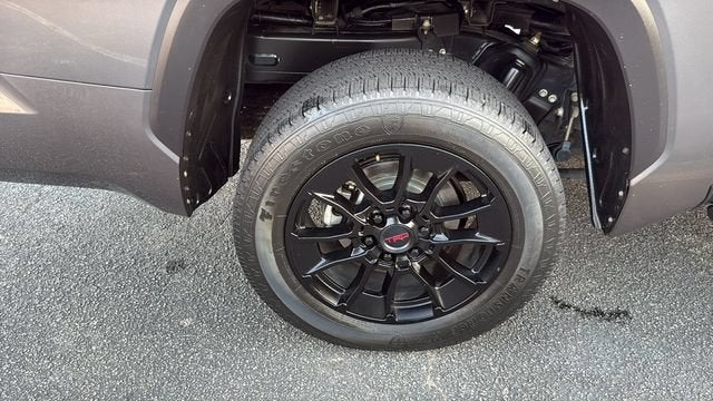 2022 Toyota Tundra 4WD SR5