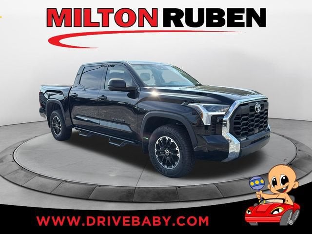 2023 Toyota Tundra 4WD SR5