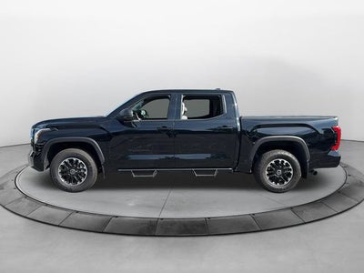 2023 Toyota Tundra 4WD SR5