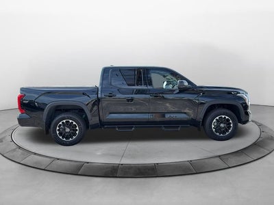 2023 Toyota Tundra 4WD SR5