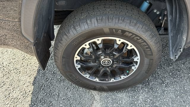 2023 Toyota Tundra 4WD SR5