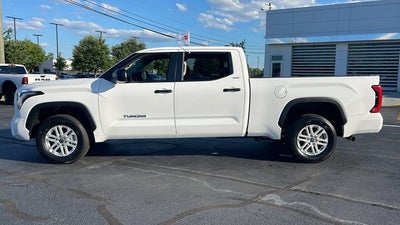 2024 Toyota Tundra 4WD SR5