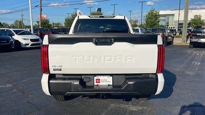 2024 Toyota Tundra 4WD SR5