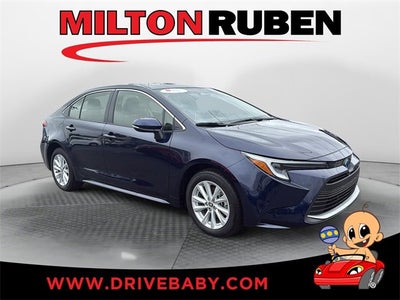 2025 Toyota Corolla Hybrid LE