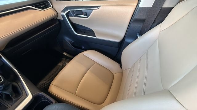 2020 Toyota RAV4 Limited