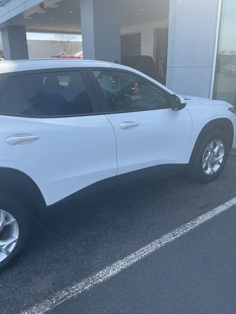 2025 Chevrolet Trax LS